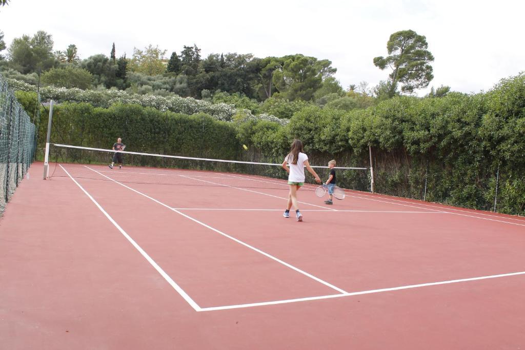 Loftotel Canet Esporles Εξωτερικό φωτογραφία